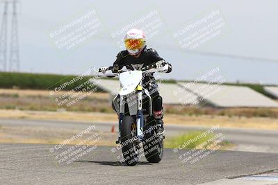 media/May-26-2025-Lets Ride (Mon) [[3bf1de1d65]]/C Group/1240pm (Wheelie Bump)/